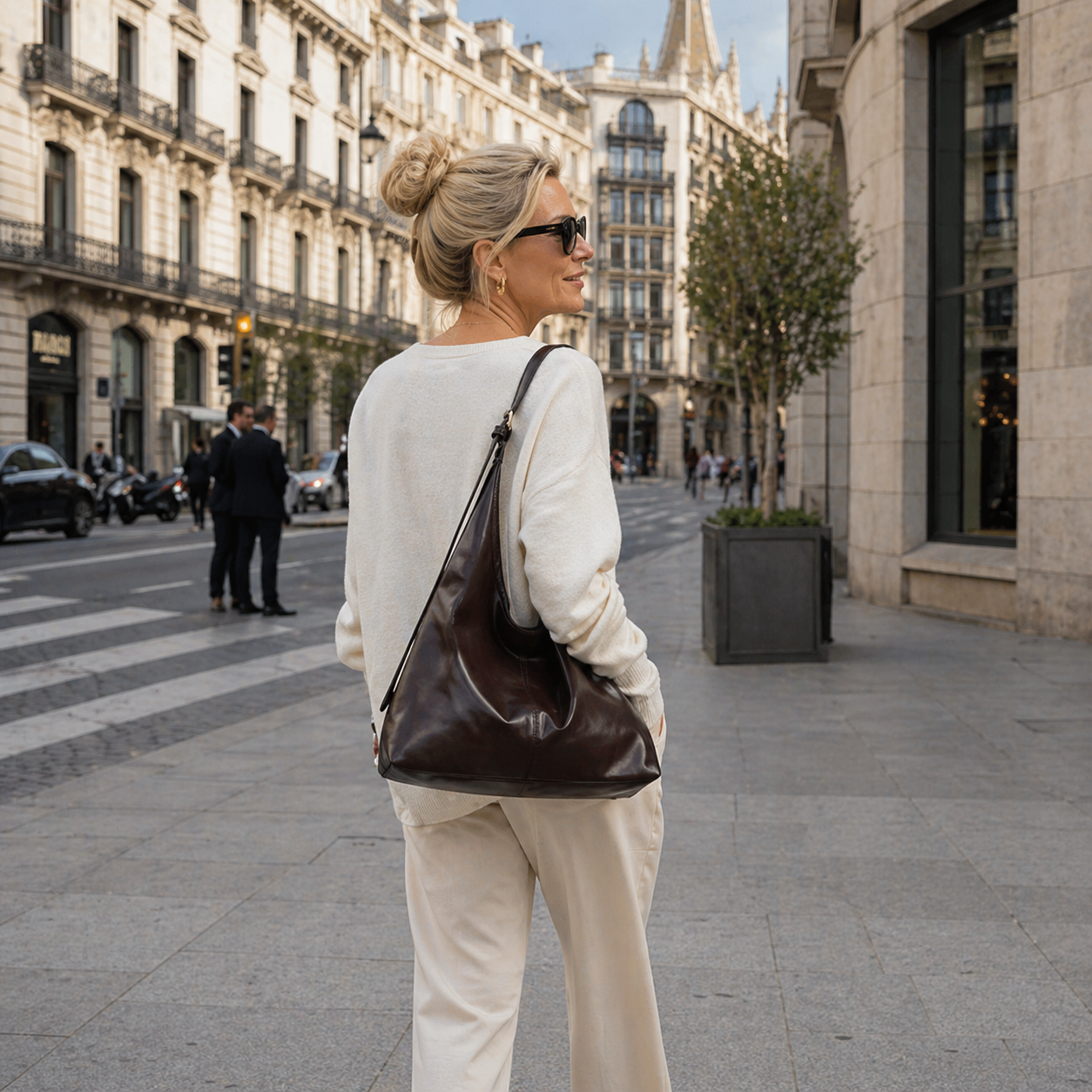 Clara | Bolso Tote Atemporal de Gran Capacidad